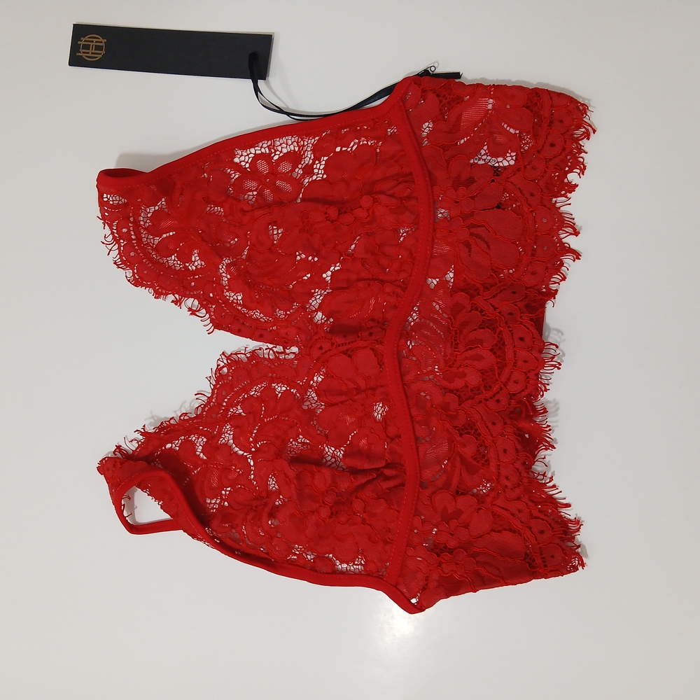 Elegant Red Lace Bralette